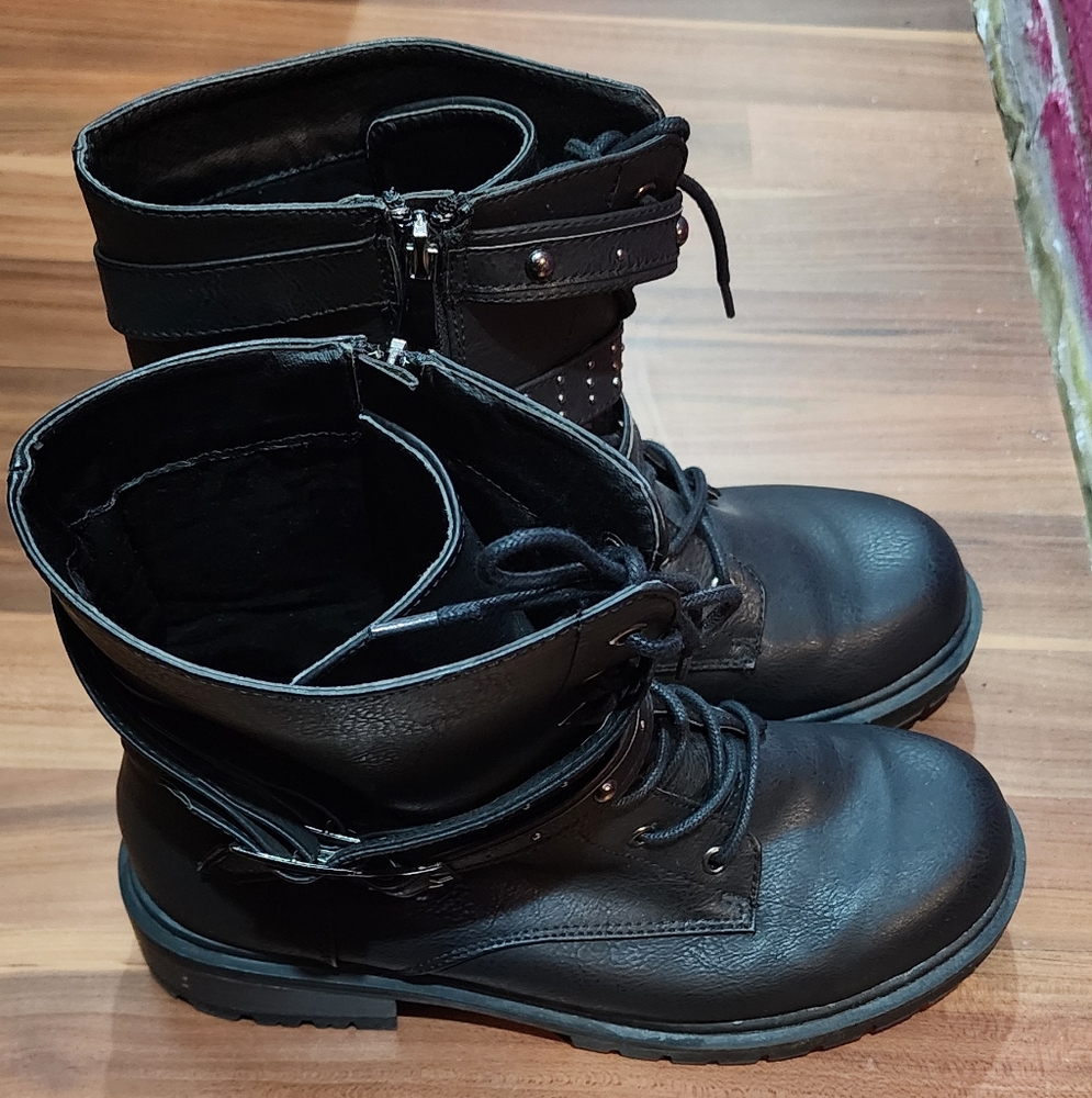 Torrid Strappy Combat Boots (Wide) - Picture 3 of 10